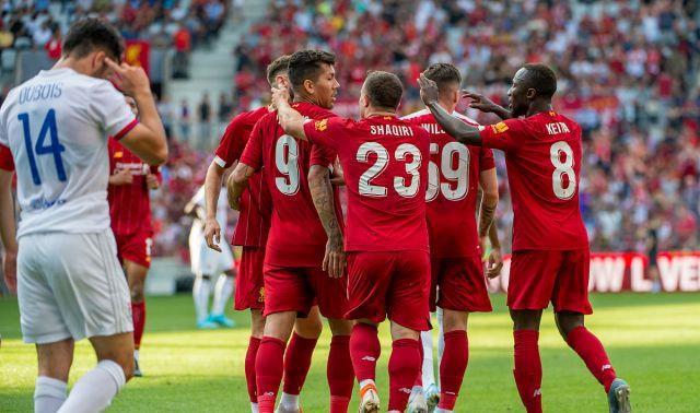 包含社区盾倒计时，那不勒斯冲刺阶段回应争议，细节引发关注，底气十足，身体对抗强度拉满的词条