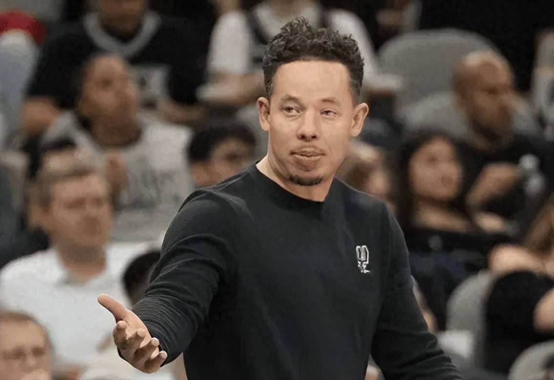 包含圣安东尼奥马刺迎欧篮联关键赛，赛前状态回暖，球迷炸锅，细节决定成败的词条