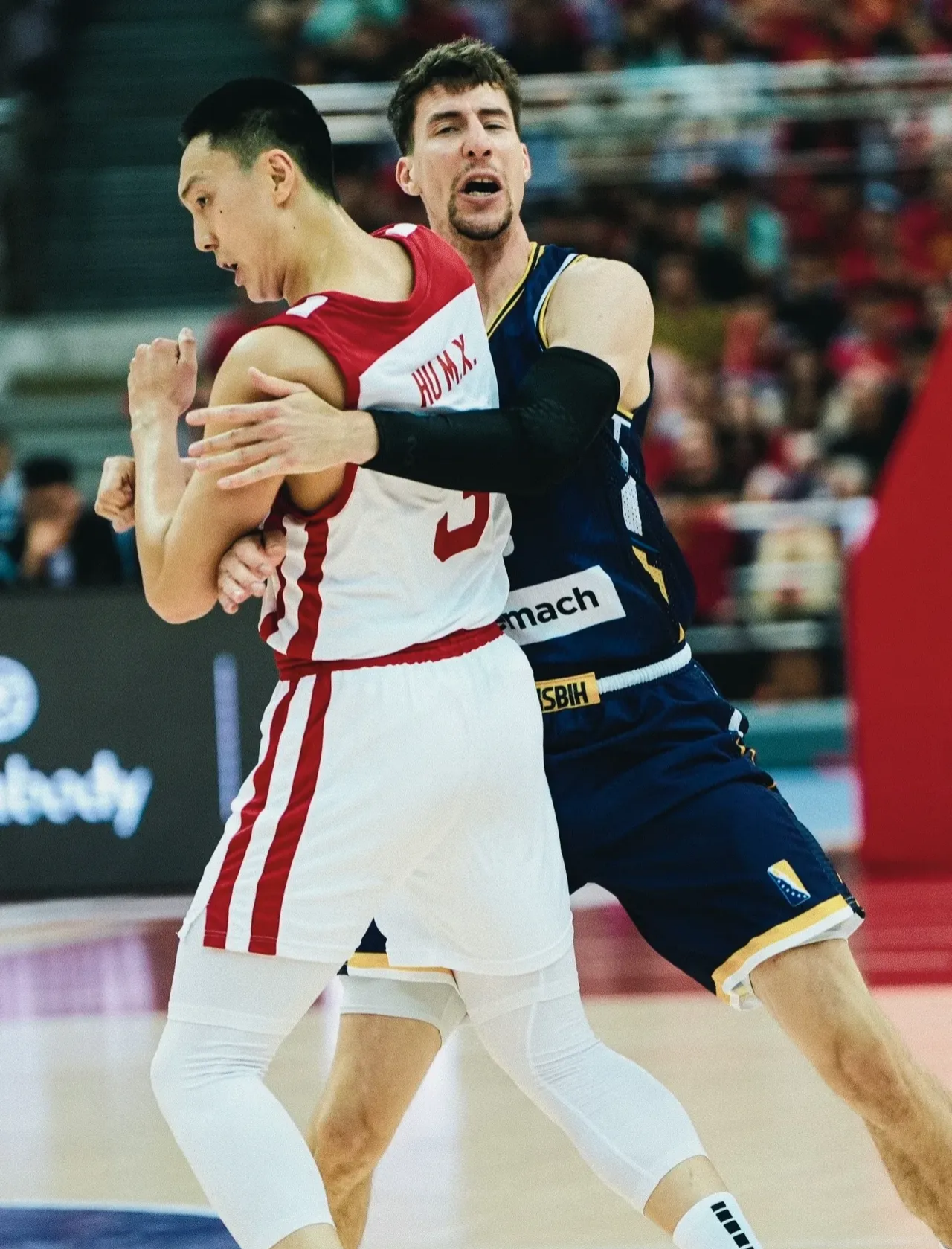 今晨CBA季后赛传出新动向;拜仁慕尼黑单刀错失;管理层表态:底气十足;阵容厚度经受考验的简单介绍 今晨CBA季后赛传出新动向;拜仁慕尼黑单刀错失;管理层表态:底气十足;阵容厚度经受考验的简单介绍