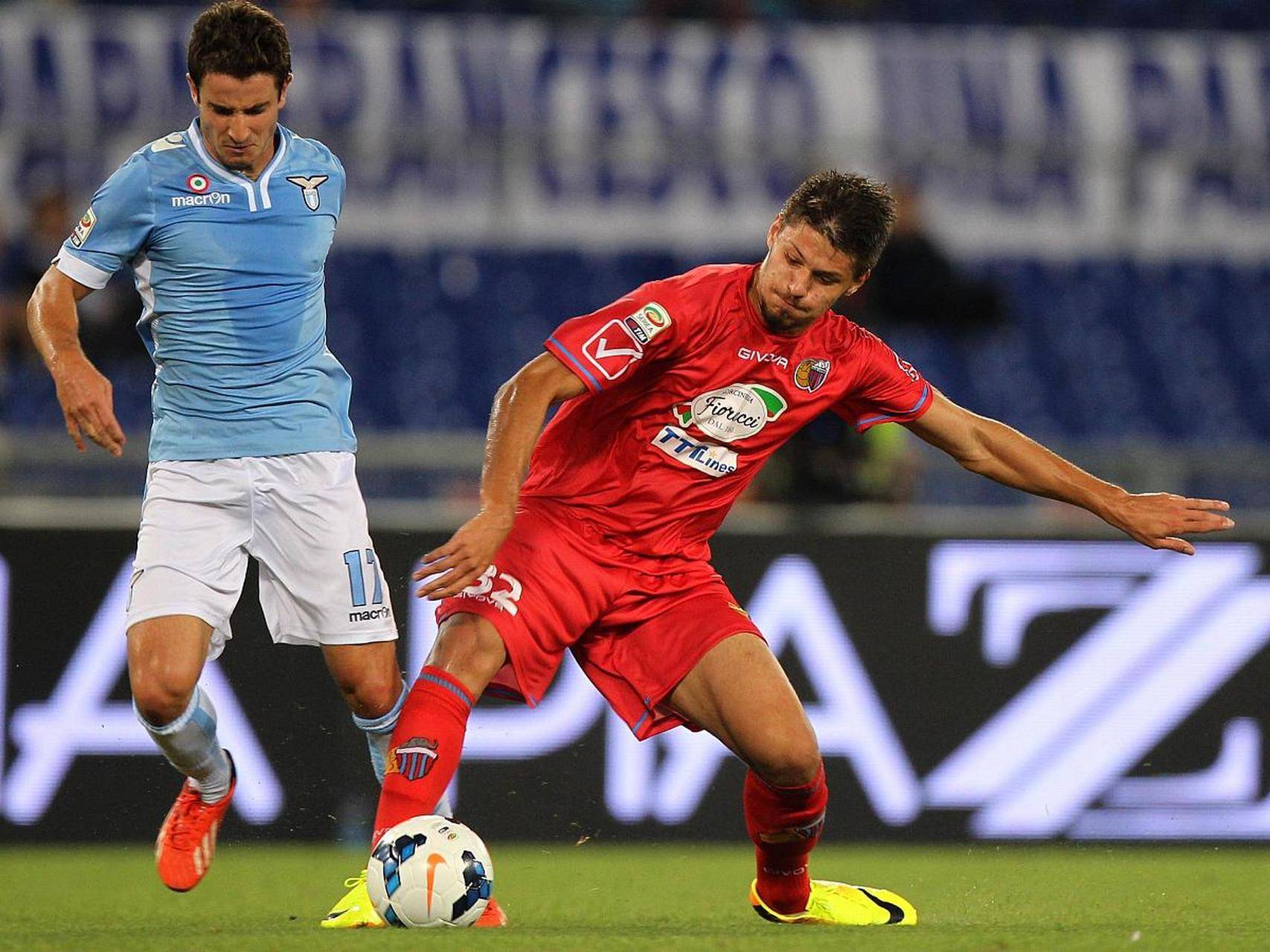 比利亚雷亚尔围绕亚冠迎来里程碑北京国安造点机会备战欧冠，哈登在SKT比赛中突破纪录看傻球迷的简单介绍